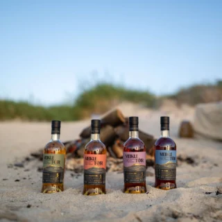 Our Meikle Tòir range is created from The GlenAllachie's peated spirit, which is the first distillate that Master Distiller Billy Walker has overseen from distillation to maturation since acquiring the distillery back in 2017 🥃